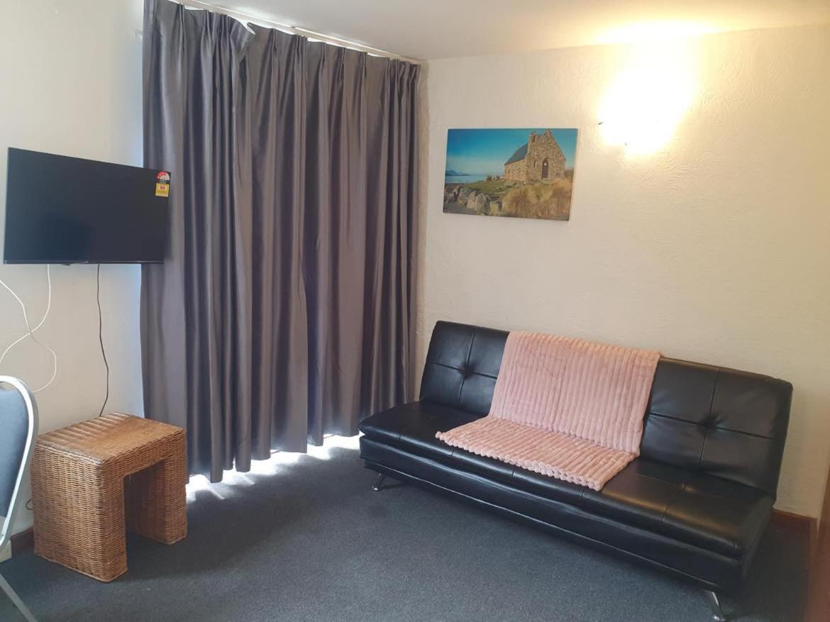 פורירואה Aaa Mana Motel מראה חיצוני תמונה